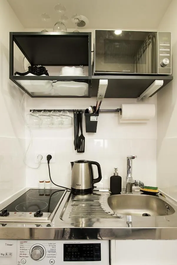 Studio - Moderne - Netflix & Wifi Paris Apartment